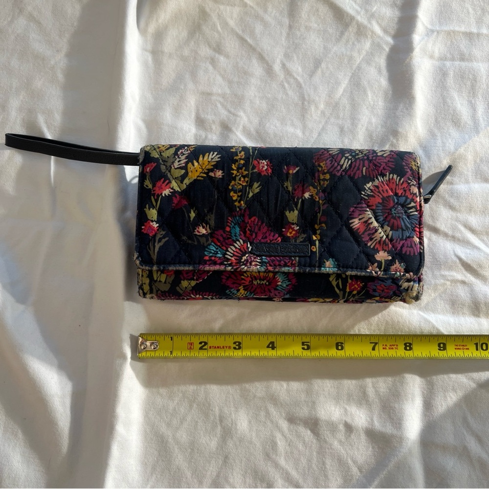 Vera Bradley Floral Pansy clutch with hidden strap for wristlet